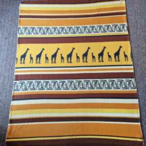 NEU!!! Fleece Decke 180 x 130, Ethno-Muster, Giraffen, mediterrane