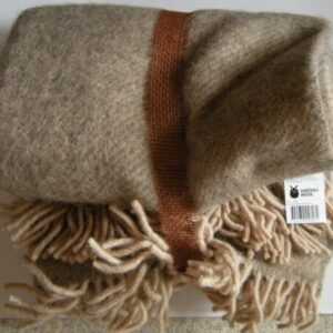 Hochwertige Decke aus gewebter schwedischer Gotland Schafswolle