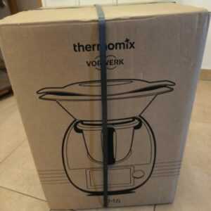Vorwerk Thermomix TM6 1kW Küchenmaschine mit Kochfunktion - 2L, Weiß