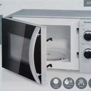 SILVERCREST Mikrowelle SMW 700 D3 mit Timer 700Watt 6 Programme 17Liter