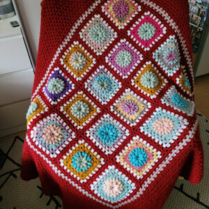 Wohndecke Kuscheldecke Häkeldecke Granny Square Patchwork