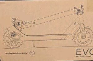 MOMODESIGN E-Scooter EVO 9 (ohne deutsche Straßenzulassung) 25 km/h, 25 km