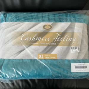 Gözze - Premium Cashmere-Feeling Wohn- und Kuscheldecke, 500 g/m²