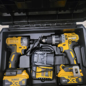 DeWALT DCK422P3-QW Akku Winkelschleifer, Schlagschrauber, Kombihammer,...