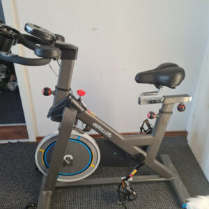 HIROLLOP Heimtrainers Fahrrad, Indoor Fitnessbike Mit APP Herzfrequenzmonitor &